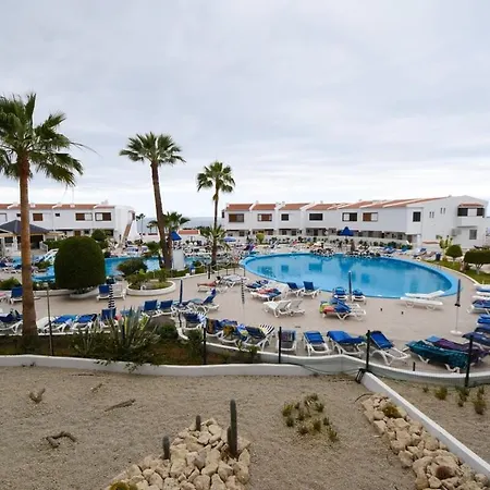 Club Atlantis 28 - One Bed Apartment Costa Adeje (Tenerife)