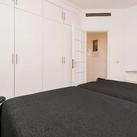 Club Atlantis 28 - One Bed Apartment